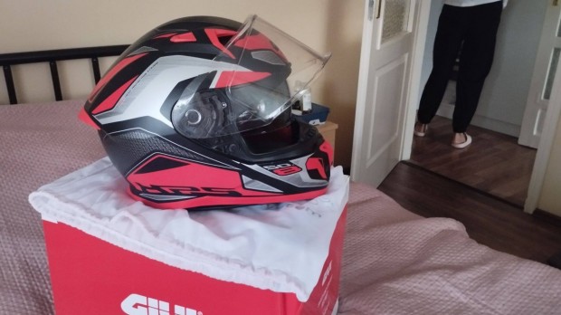 Givi 50.8 Brave buk�sisak