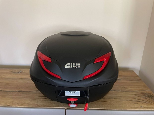 Givi B360N hátsó doboz platnival