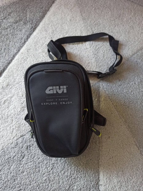 Givi EA140B Combtáska