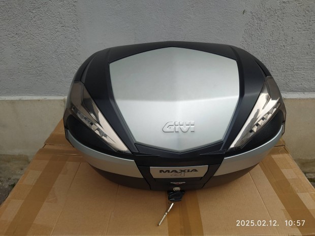 Givi Maxia4 V56 ingyen szllts