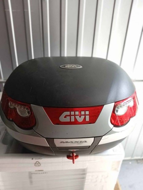 Givi Maxia nagy bukótartó doboz