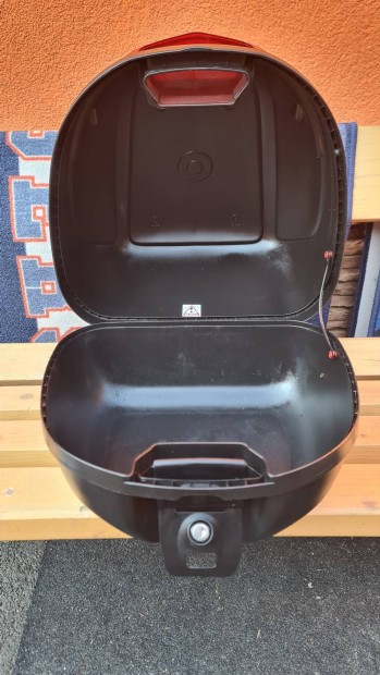 Givi Robog� doboz Aprilia SR