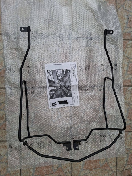 Givi T221/TK221 oldalt�ska tart� Honda Transalp XL700V t�pushoz