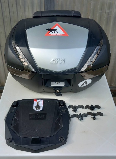 Givi V47 motoros doboz