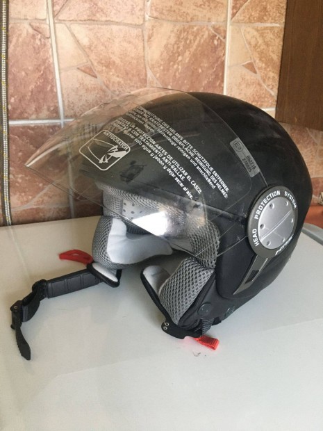 Givi , HPS 104 (Új ) Motoros bukósisak eladó !