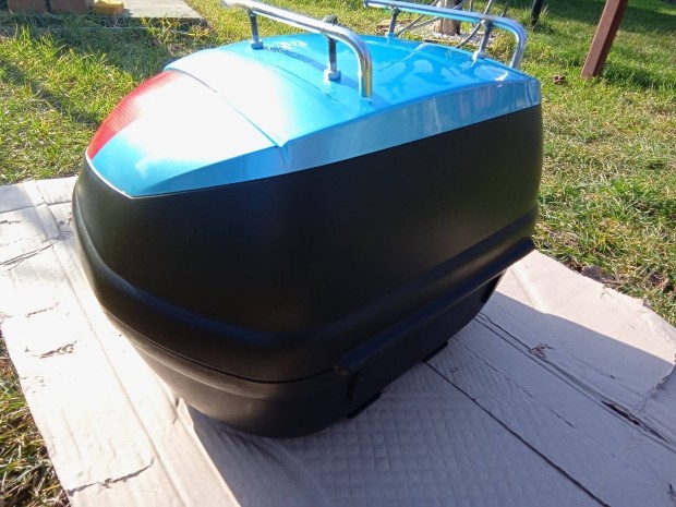 Givi e37 hts doboz +platni