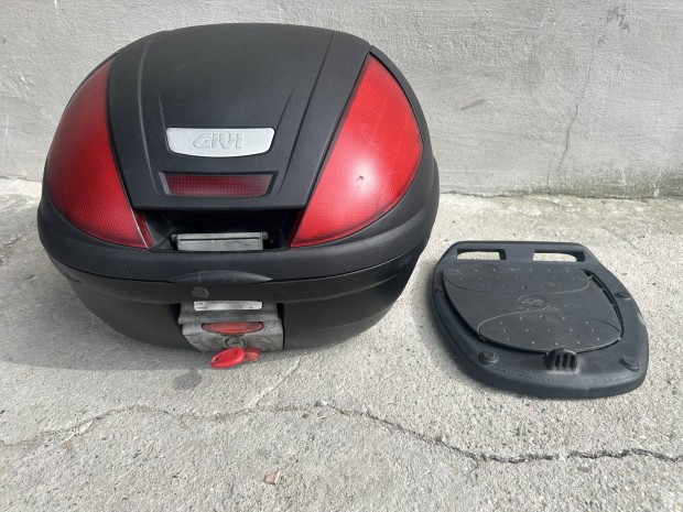 Givi motoros doboz
