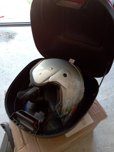 Givi motoros doboz 