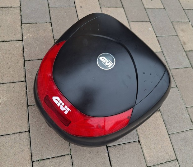 Givi motoros h�ts� doboz �jszer�