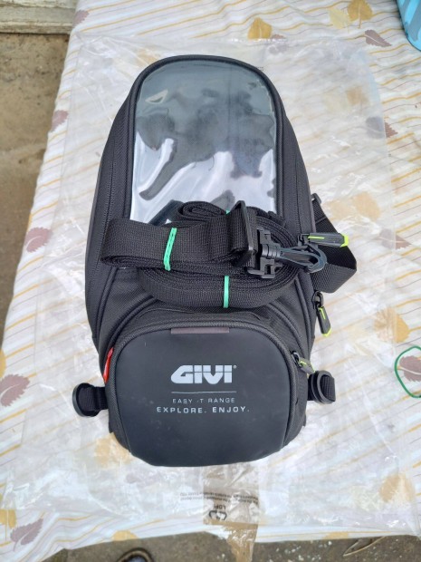 Givi motoros tanktska