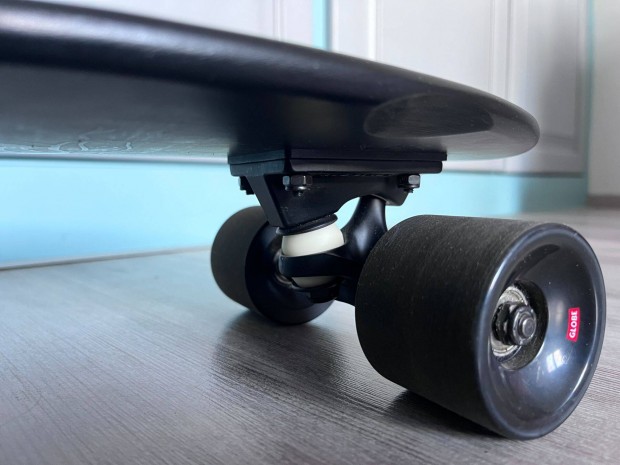 Globe Blazer Cruiserboard Longboard - Black the F out