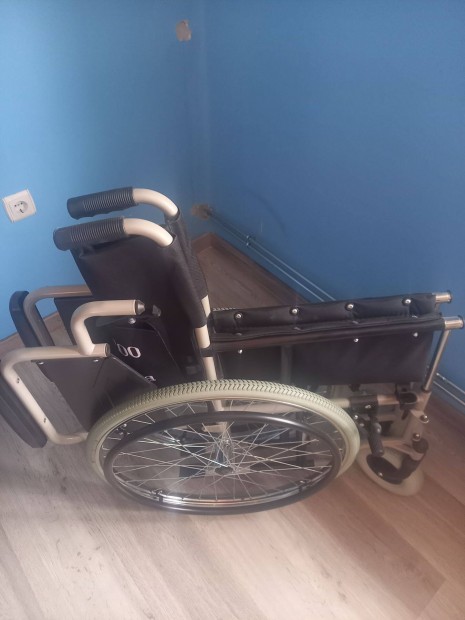 Gm4200 kézi hajtású kerekesszék