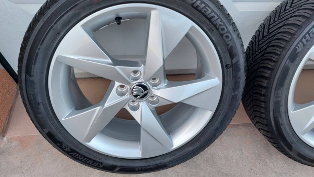 Gnnn Nyári Skoda Scala/volans/ 17alufelni 5x100 négyévszakos gumik
