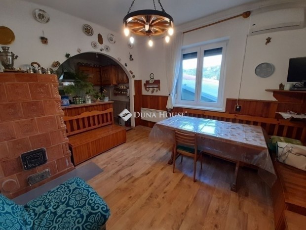 G�d�ll�i 160 nm-es h�z elad�