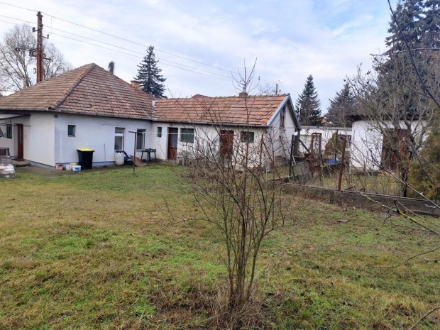 G�d�ll�i elad� 66 nm-es h�z