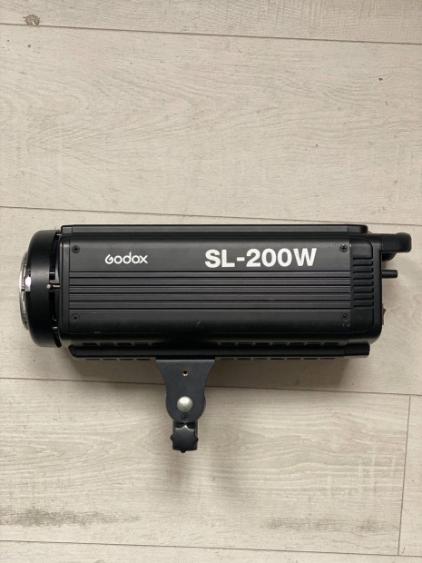 Godox SL-200W 5600K LED lmpa COB video studiolmpa