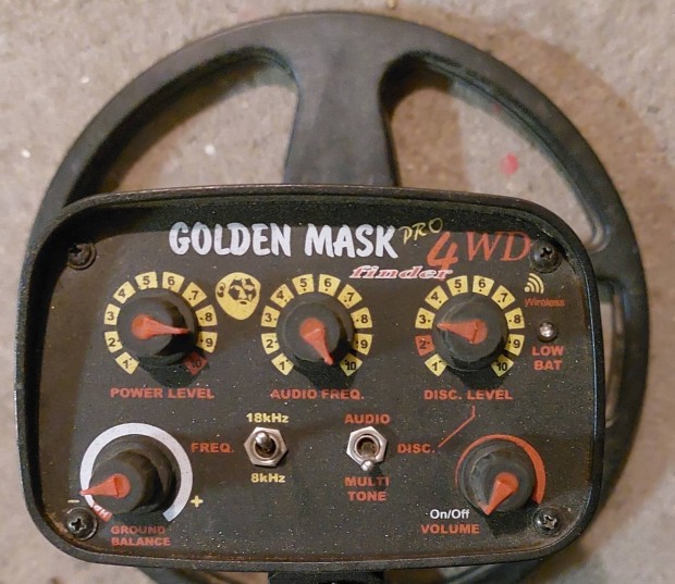 Golden Mask 4WD fmkeres