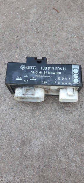 Golf4, Bora, Seat, Octavia I Ventilátor relé 1J0 919 506H