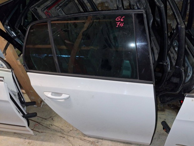 Golf6 5ajtós 2009-2014 jobb oldali van már csak meg