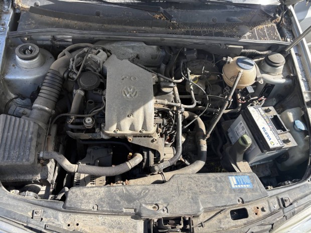 Golf 3 /4 cabrio 2.0 AWG motor