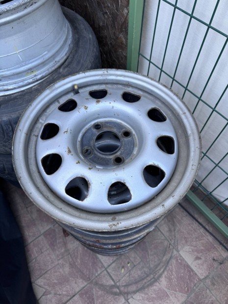 Golf 3 gyári acél felni 14"