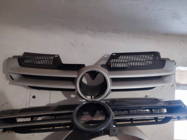 Golf 4 első lökhárító rács betétek két fajta