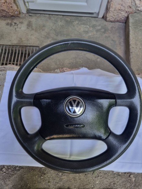 Golf 4 gyári kormány