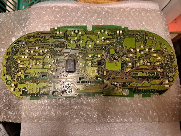 Golf 4 mszerfal panel