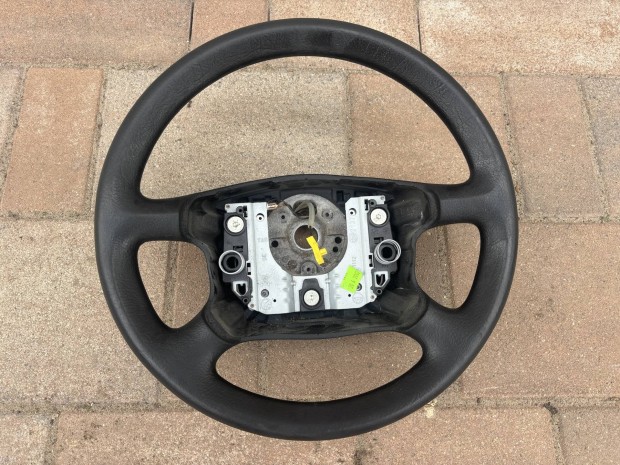 Golf Bora Octavia Passat Superb kormny 