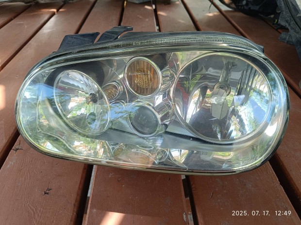 Golf IV fényszóró