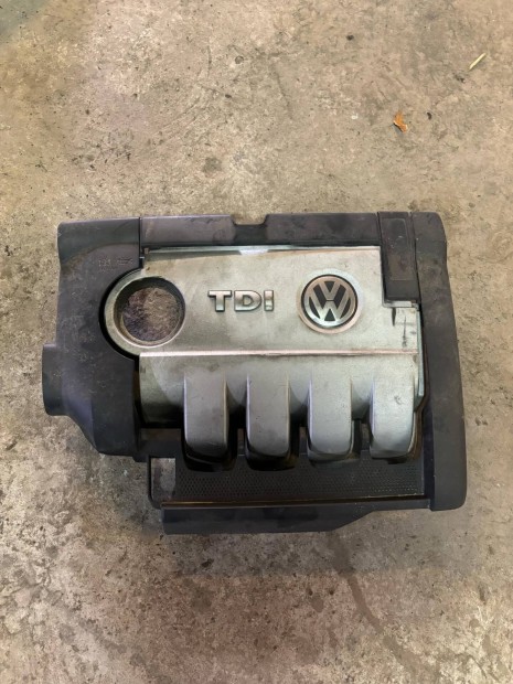 Golf Jetta Caddy Touran Passat felső motorvédő motorburkolat