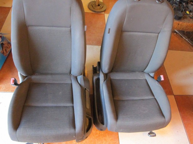 Golf PLUS BAL Els,Jobb Els ls