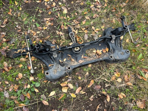 Golf Touran Caddy Passat Superb Octavia bölcső stabilizátor
