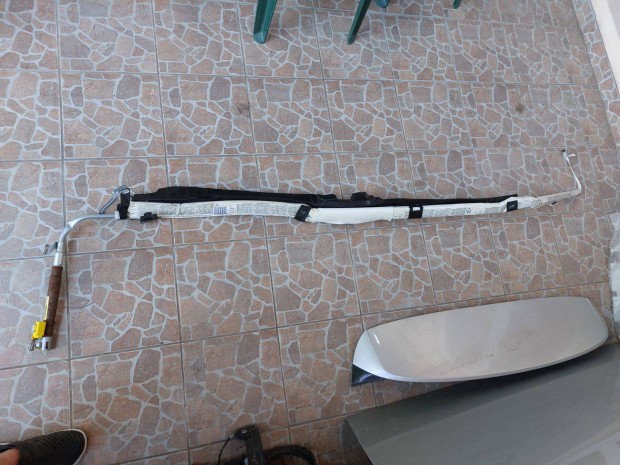 Golf VI függönylégzsák