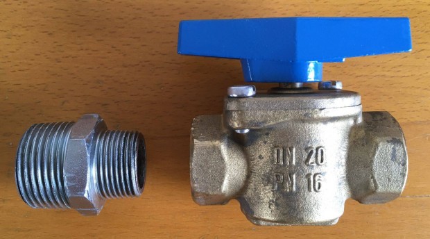 Golyscsap 3/4" BB MOFM s 1"-3/4" szkt kzcsavar egyben