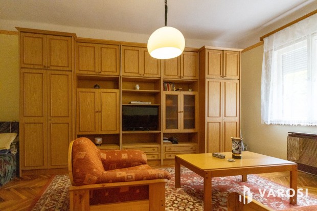 Gondosan karbantartott 2 szob�s t�glah�z