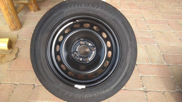 Good Year Efficient Grip 175/65 R14, Fiat 500 felnivel