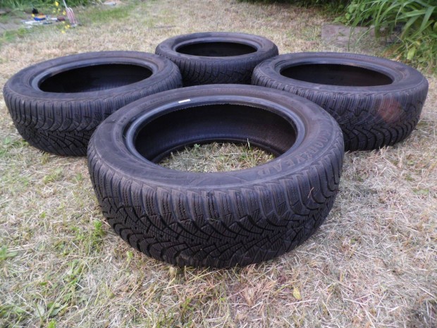 Good Year Ultragrip 9 205/55 R16 91H prémium gumiabroncs 4 darab