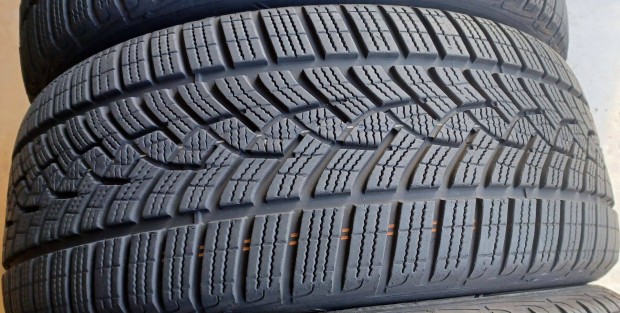 Good/Year Ultragrip MO 225/45 R18 tli gumik 4db