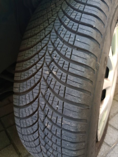 Good Year Ventor 185/65 R14