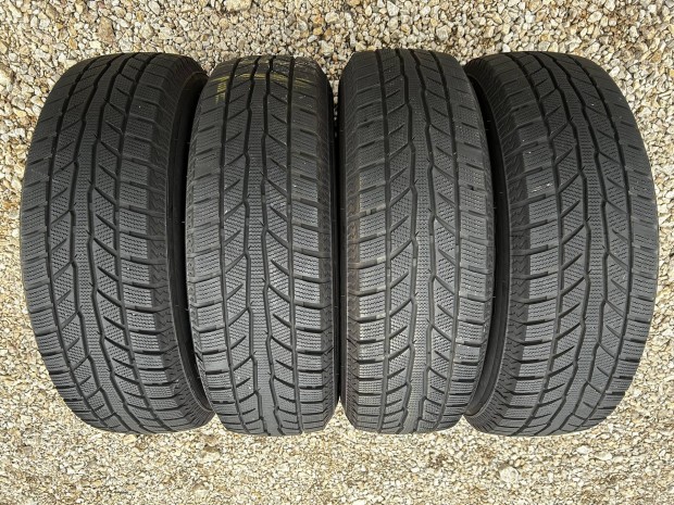 Goodride SUV 215/75r15 tli gumi