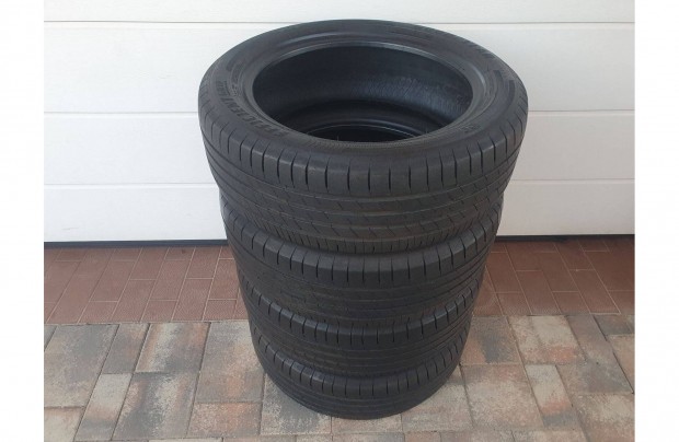 Goodyear 215/55R18 nyrigumi 215 55 R 18 nyri gumi DOT1020 4db