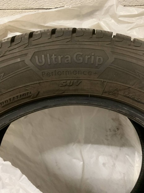 Goodyear 225/60 R17