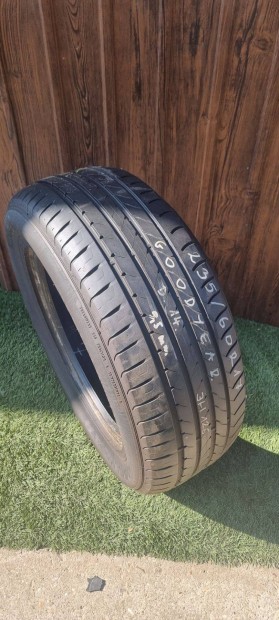 Goodyear 235/60 R17 5,5mm 2014-es Nyári Gumiabroncs 4db #126