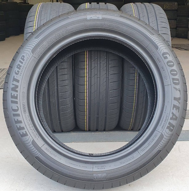 Goodyear Efficientgrip 195/55 R16 �j/dem� ny�ri gumi 4db 2025. /G420