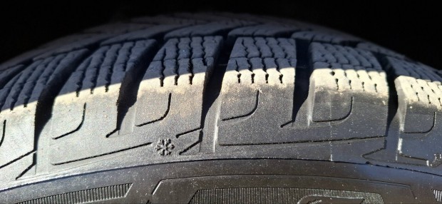 Goodyear Performance+ tligumi