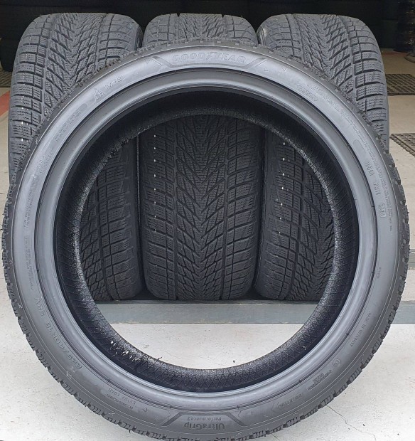 Goodyear Ultragrip 225/40 R18 tli gumi 4db 2024. /T122