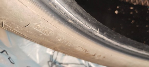 Goodyear Ultragrip Performance Gen-1 215/55 R18 tli gumi szett