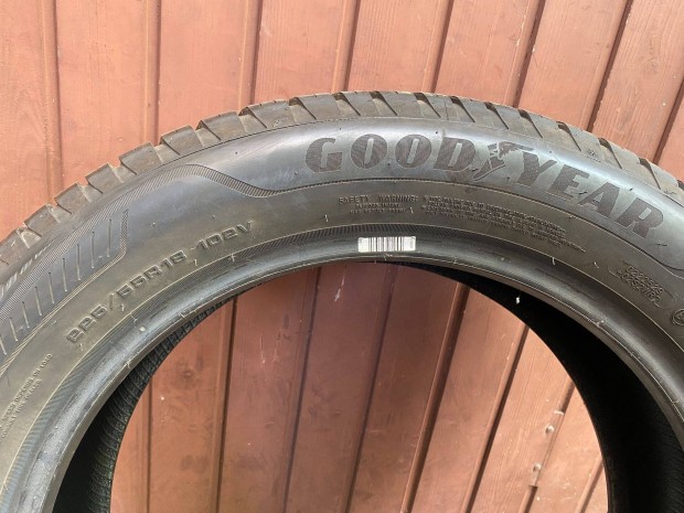 Goodyear Vector 4Seasons Gen-3 4 évszakos gumi 225/55 R18 - 1 db