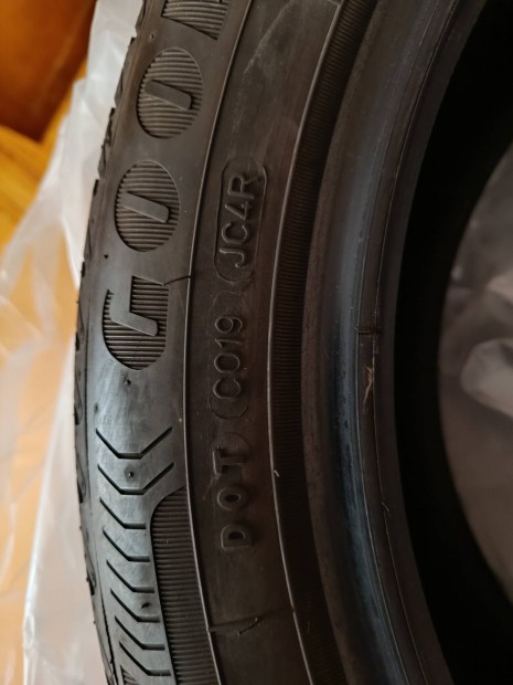 Goodyear - 4 db ny�ri gumi 19/55R16-2020